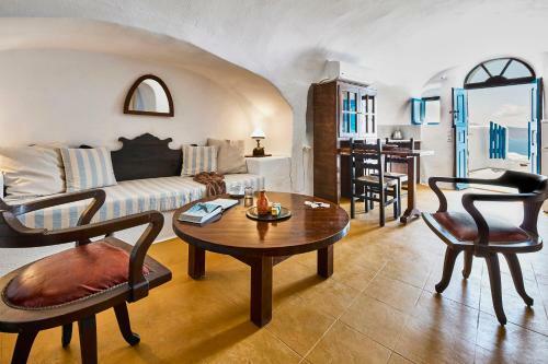 Villa Kristy Cave House