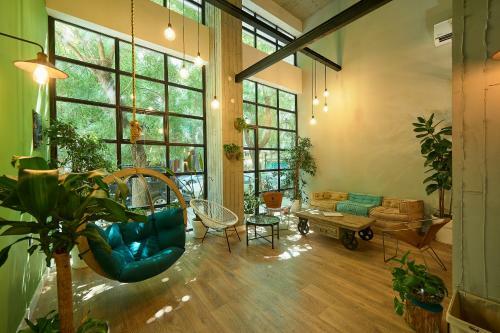 Blue Bottle Boutique Hotel