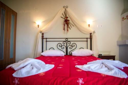 Hostal Kallisto Traditional Houses