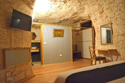 Dug Out B&B
