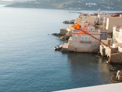 Villa Thalassographia Syros