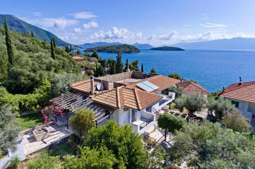 Korakias Skorpidi Villas