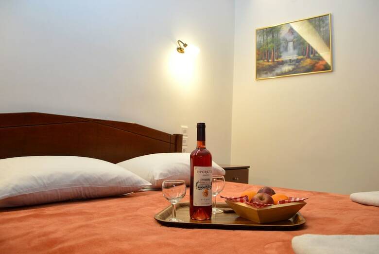 Hotel Adonis