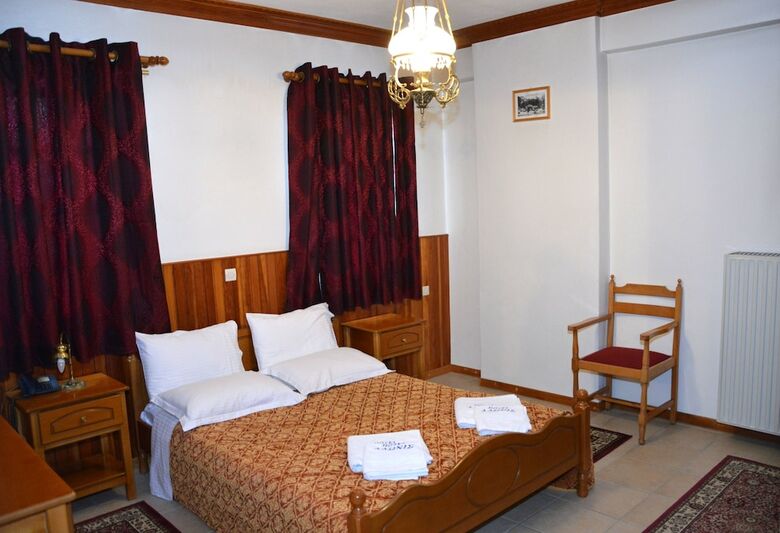 Hotel Adonis