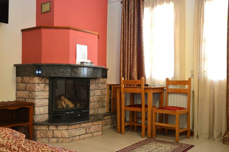 Hotel Adonis