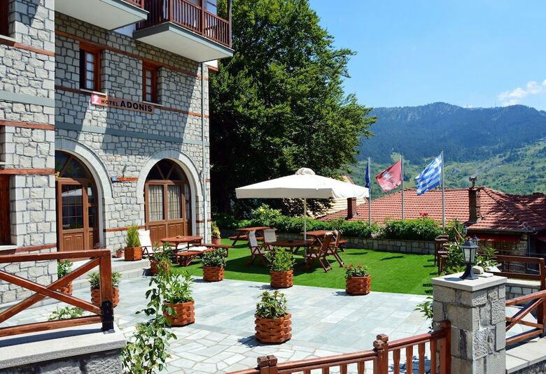 Hotel Adonis