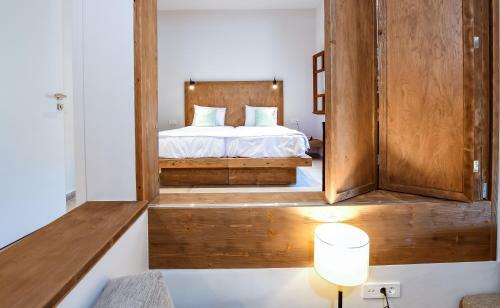 Aparthotel Anais Suites