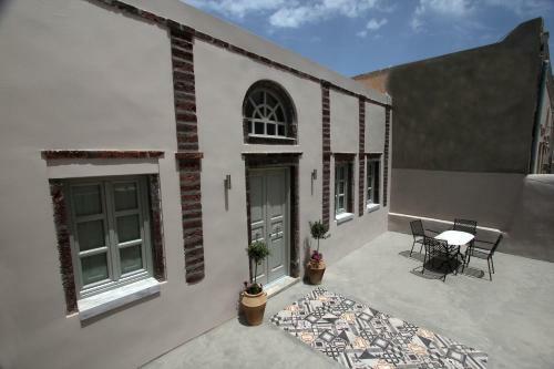 Villa Antique Mansion