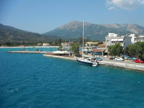 Hostal Orfeas Rooms
