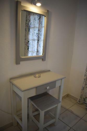 Gorgona Studios & Apartments