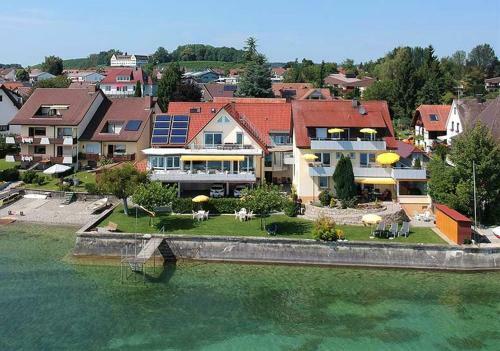 Hostal G�stehaus Am Bodensee