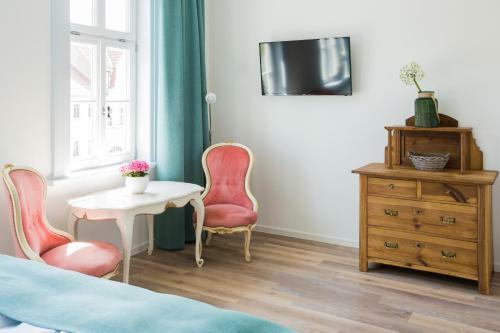 Hostal Artem Orbis