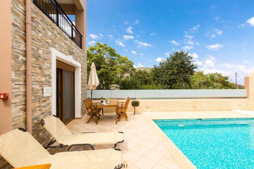 Pantheon Villas & Suites