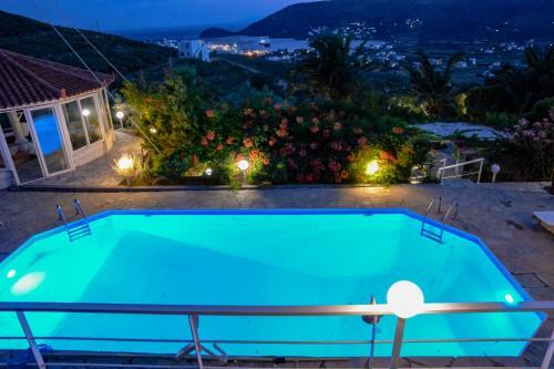 Hostal Kymothoi Rooms & Pool Bar