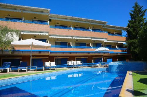 Apartamento Philoxenia Village Hotel-studios