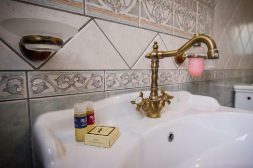 Hostal Acronafplia Pension A