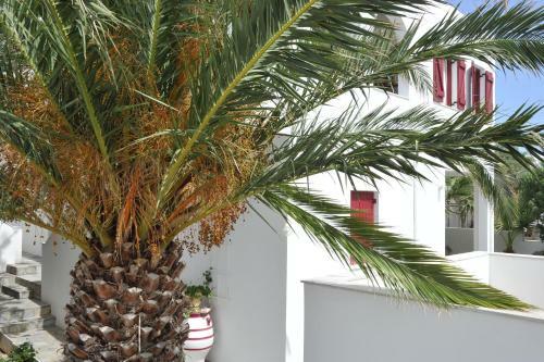 Rallis Apartments