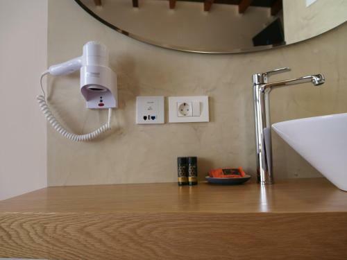 Hostal Fivos Pension