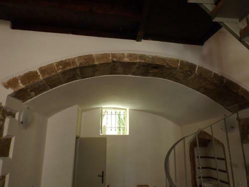 Hostal Fivos Pension