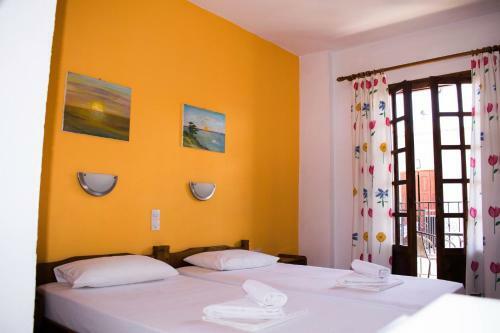 Hostal Eleni's House