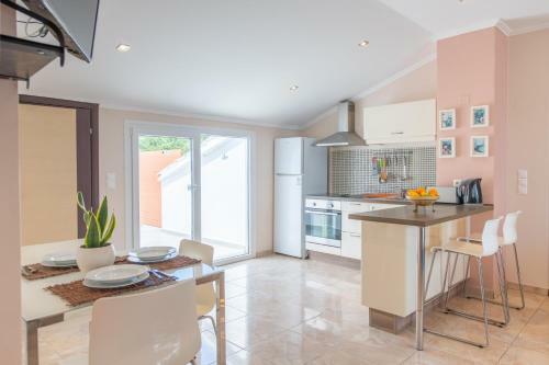 Apartamento Galini Beach Studios And Penthouse