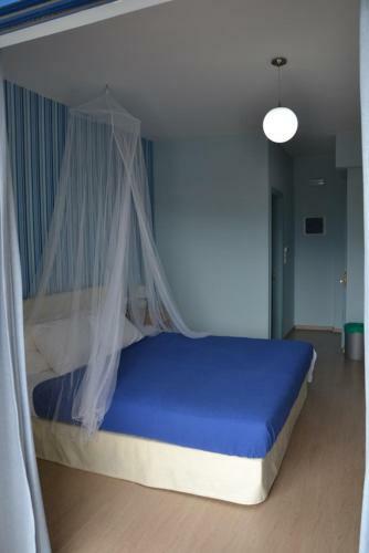 Hostal Valente Perlia Rooms