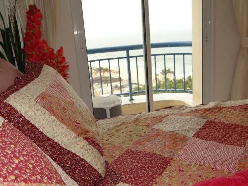 Apartamento De Luxo Com Vista Para O Mar