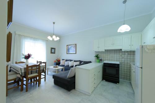Kefalas Apartments