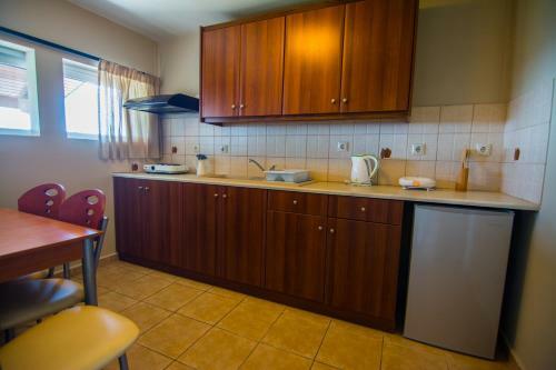 Irilena Studios And Apartments