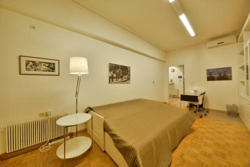 Architect Designer's Apartment In Kolonaki