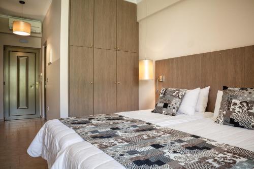 Hotel Royalty Suites Sea Side