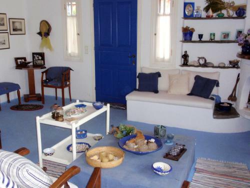 Kourtali Private Beach House