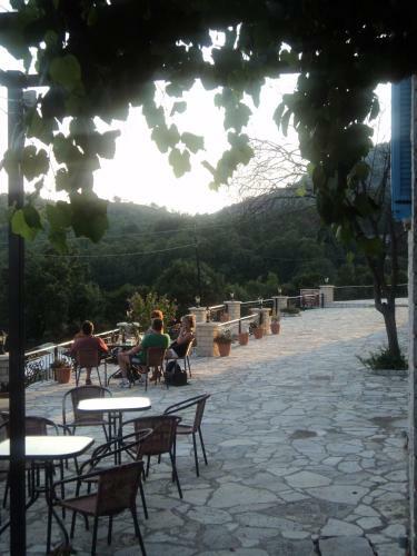 Hotel Ladias