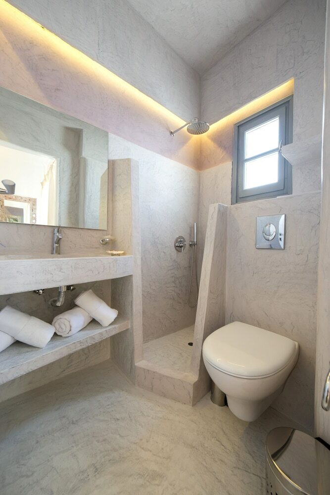 Hostal Villa Kelly Rooms & Suites