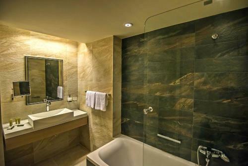 Swell Boutique Hotel