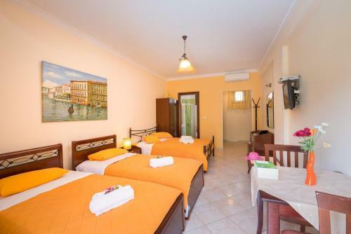 Apartamentos Eirini
