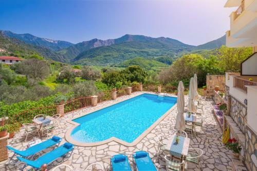 Apartamentos Eirini