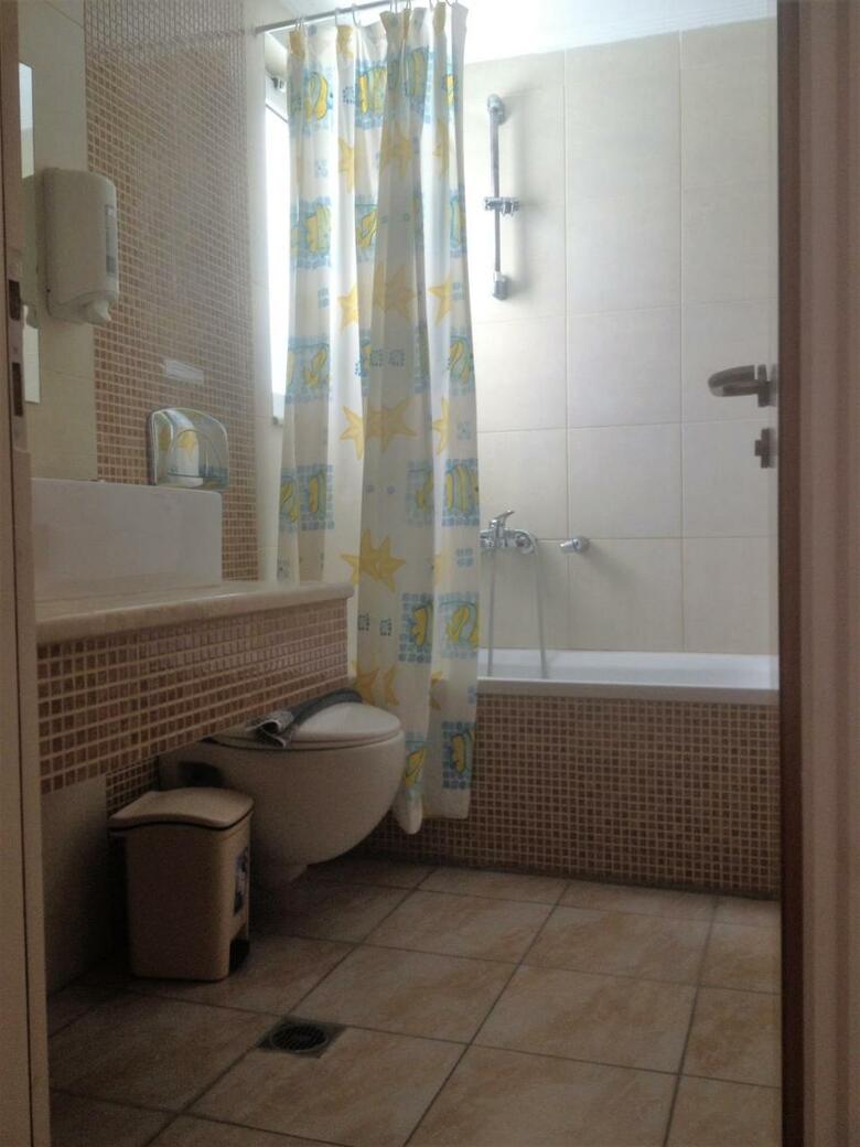 Aparthotel Bristol Sea View Apartments