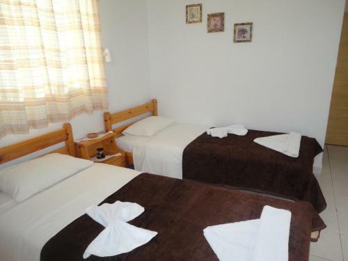 Hostal Archontika Apartments