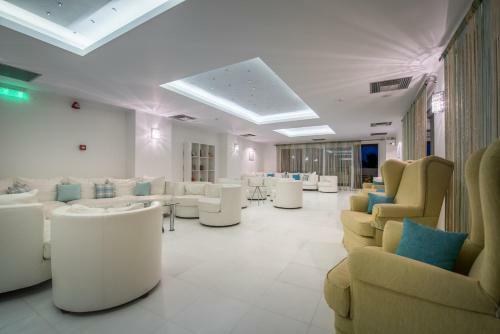 Galaxy Hotel; Bw Premier Collection