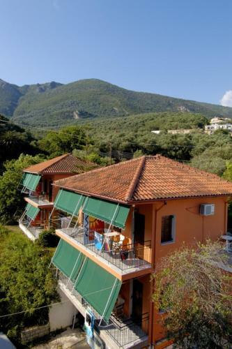 Hostal Milos Studios