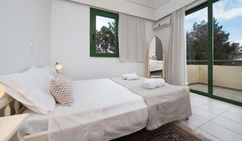 Beach Front Villa Rhodes Seashell