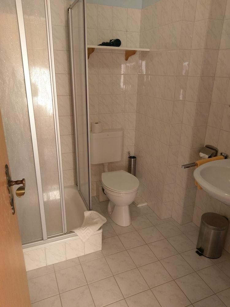 Hostal Pension Villa Strandl�ufer