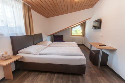 Bed & Breakfast Pension Max