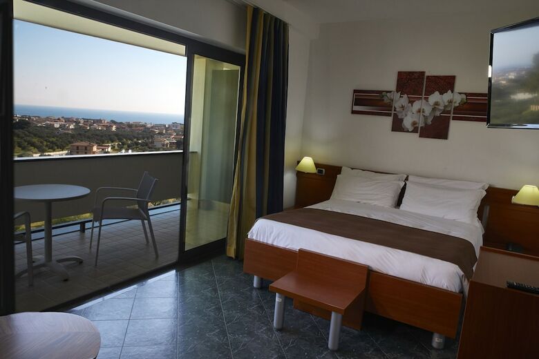Hotel Mirabeau