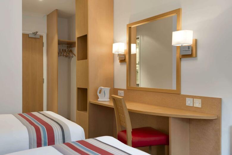 Hotel Days Wakefield
