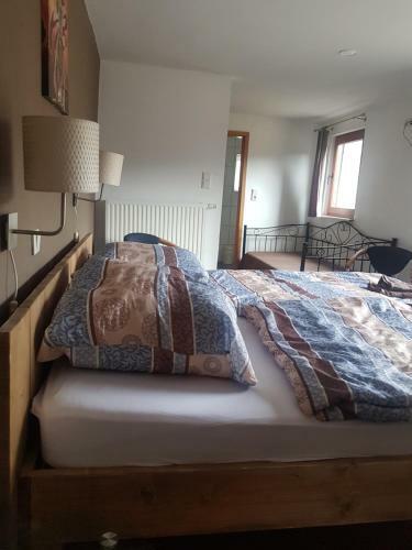 Hostal Landgasthof Nesselbach