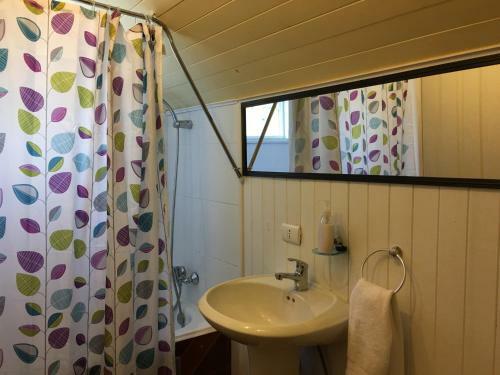Bed & Breakfast Costanera Hostel