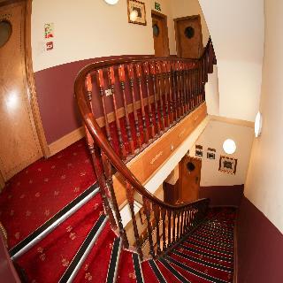 Hotel Holland Inn