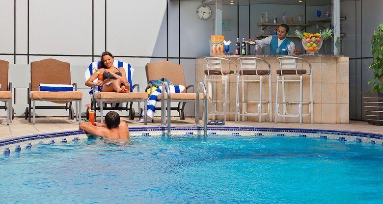 Al Manzel Hotel Apartments
